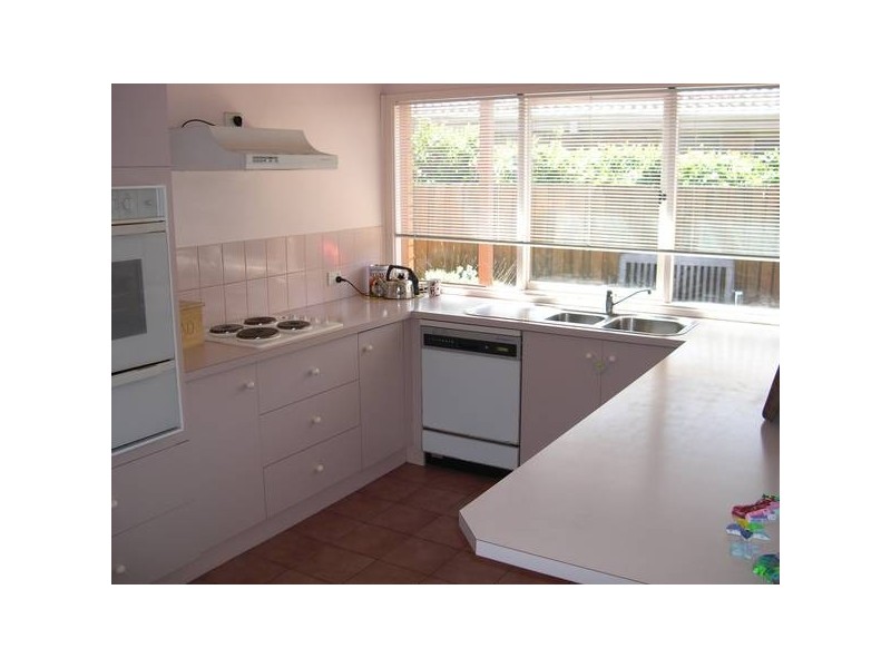 21 Banksia Place, Rosebud VIC 3939