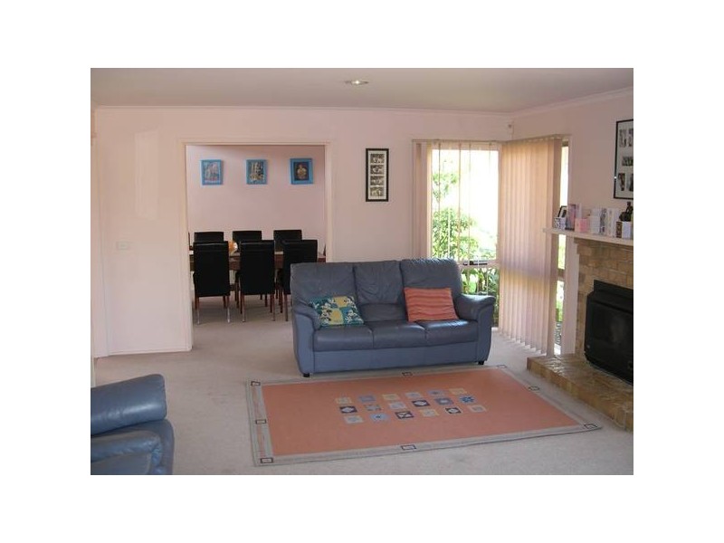 21 Banksia Place, Rosebud VIC 3939