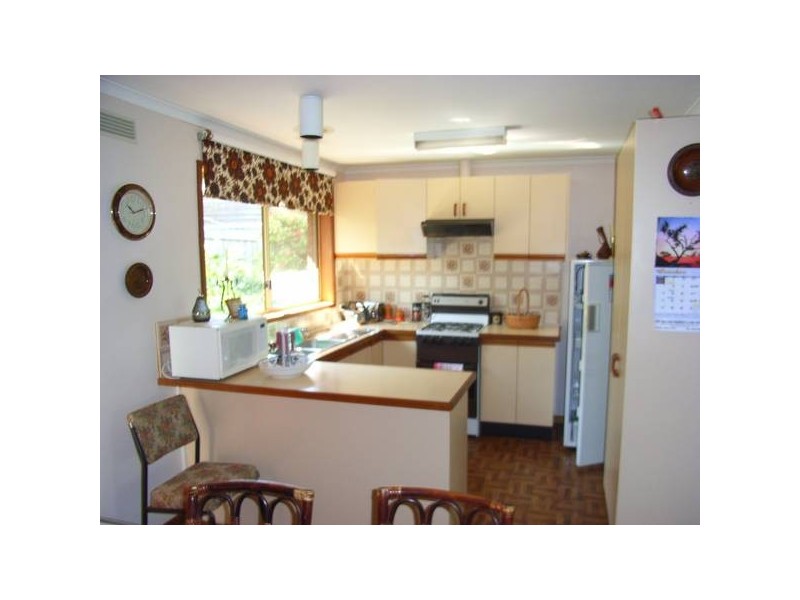 9 Nullawarre Avenue, Rosebud VIC 3939