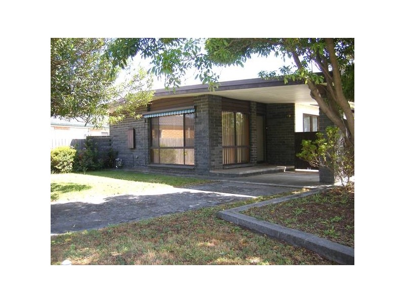 30 Whyte Street, Rosebud West VIC 3940