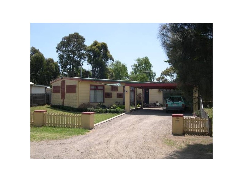 20 Flamingo Road, Rosebud West VIC 3940