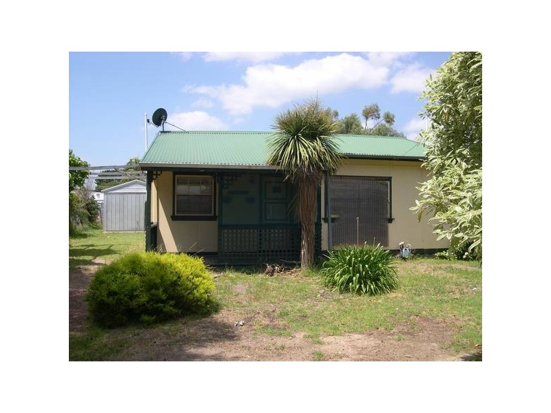 13 Madura Street, Rosebud VIC 3939