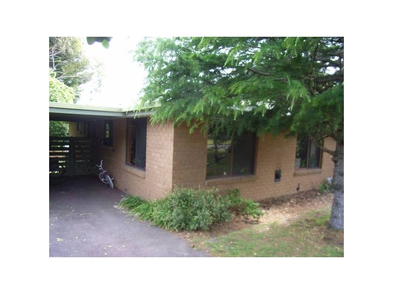 62 Tarwarri Avenue, Rosebud West VIC 3940