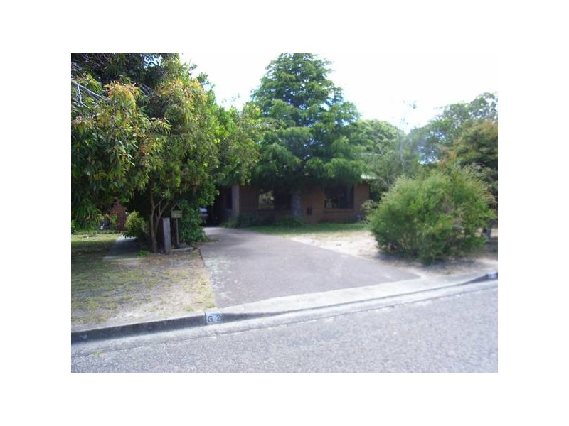 62 Tarwarri Avenue, Rosebud West VIC 3940