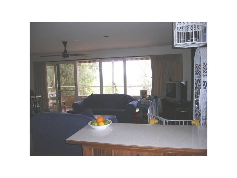 16 Dorothy Court, Mccrae VIC 3938