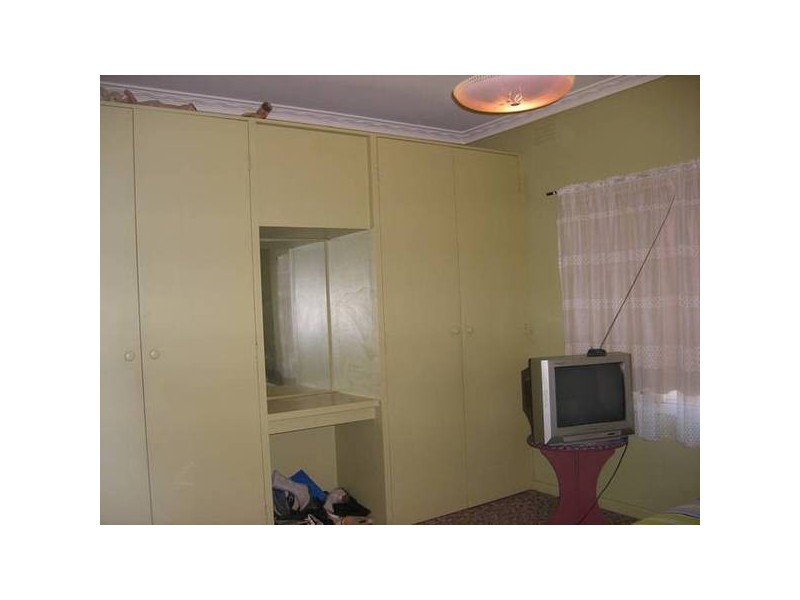 45 Ninth Avenue, Rosebud VIC 3939