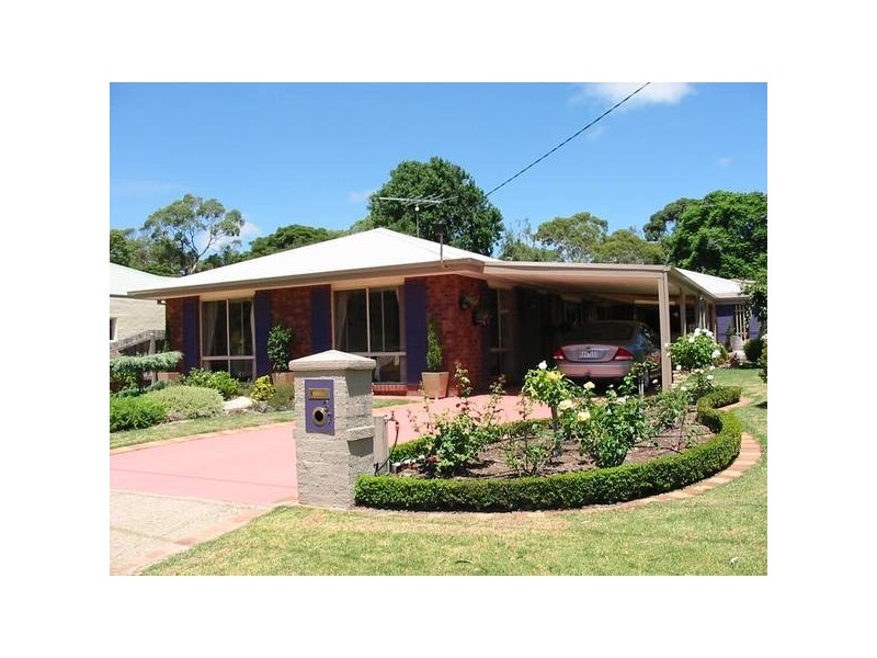 37 & 39 Nixon Street, Rosebud VIC 3939