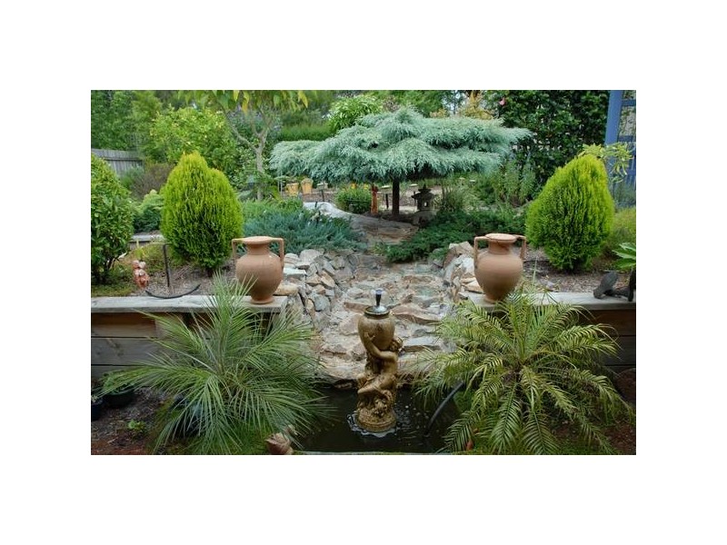 37 & 39 Nixon Street, Rosebud VIC 3939