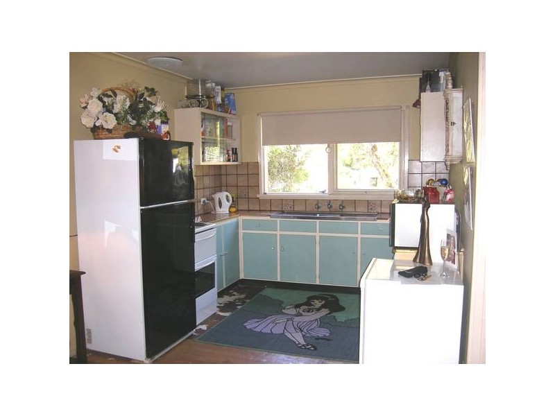 1 Overlea Avenue, Rosebud VIC 3939