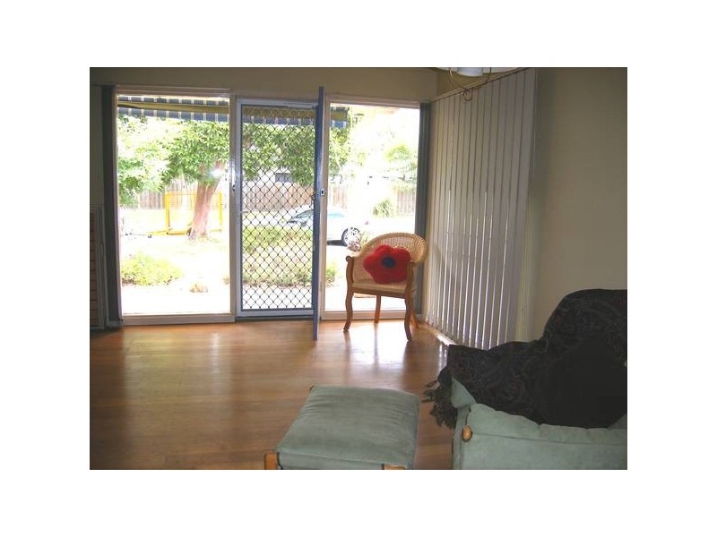 1 Overlea Avenue, Rosebud VIC 3939