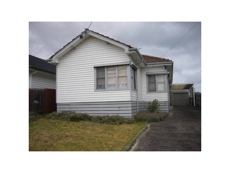 12 Fifth Avenue, Rosebud VIC 3939