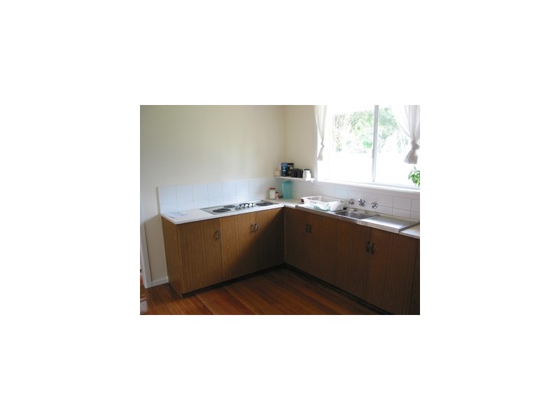 24 Warranilla Avenue, Rosebud VIC 3939