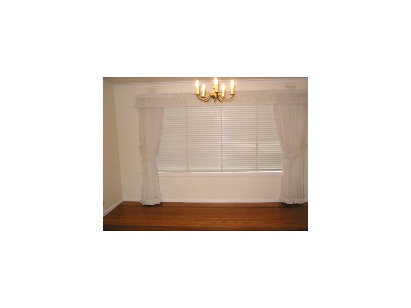 24 Warranilla Avenue, Rosebud VIC 3939