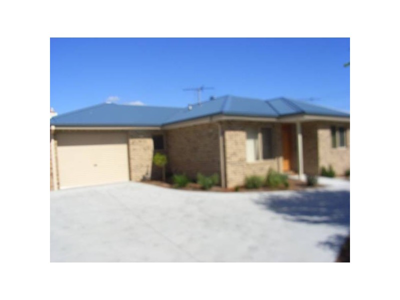 2/105 Eastbourne Road, Rosebud VIC 3939