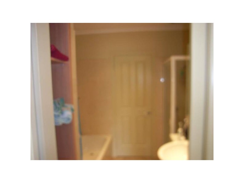 2/105 Eastbourne Road, Rosebud VIC 3939