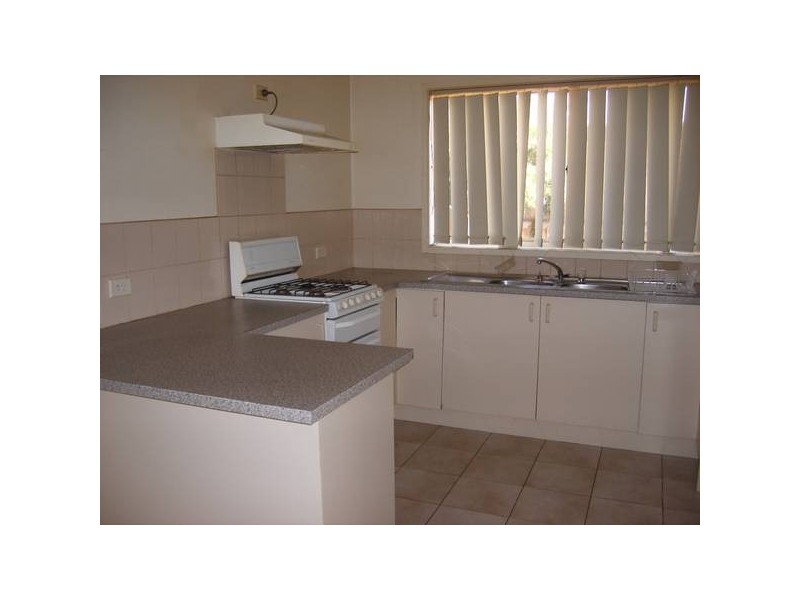 153 Seventh Avenue, Rosebud VIC 3939