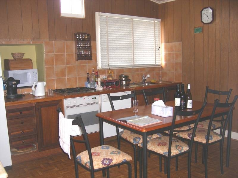 36 Seventh Avenue, Rosebud VIC 3939