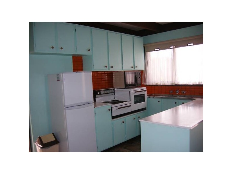 1/6 William Crescent, Rosebud West VIC 3940