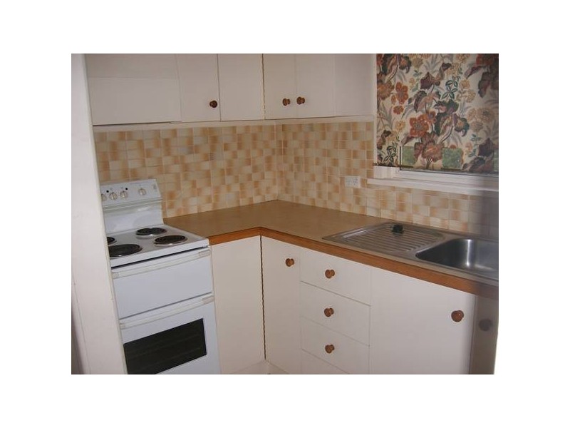 29 Third Avenue, Rosebud VIC 3939