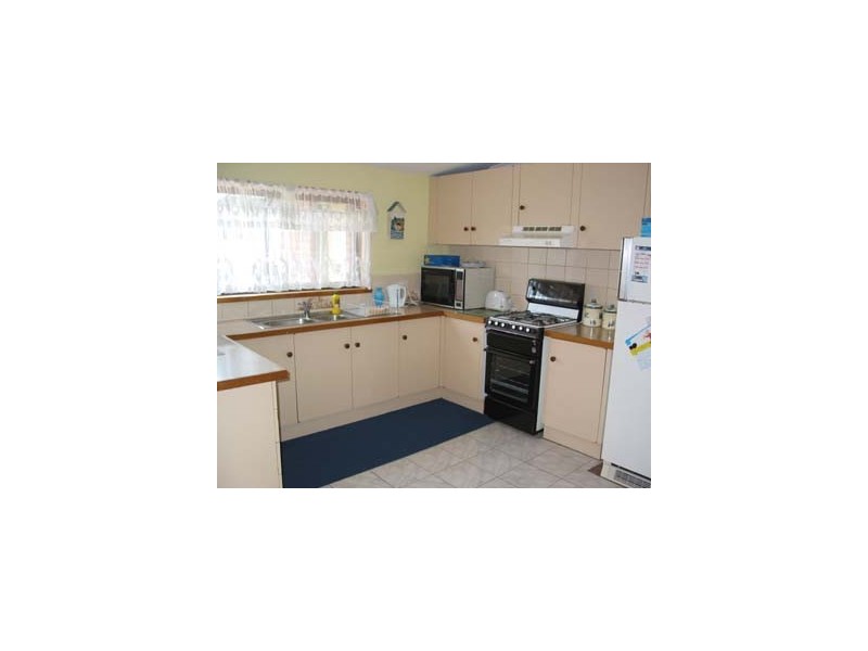 39 Leon Avenue, Rosebud VIC 3939