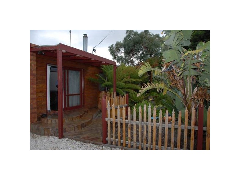 6 Bellbangra Avenue, Rosebud VIC 3939