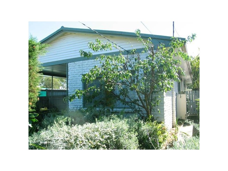 296 Eastbourne Road, Rosebud VIC 3939