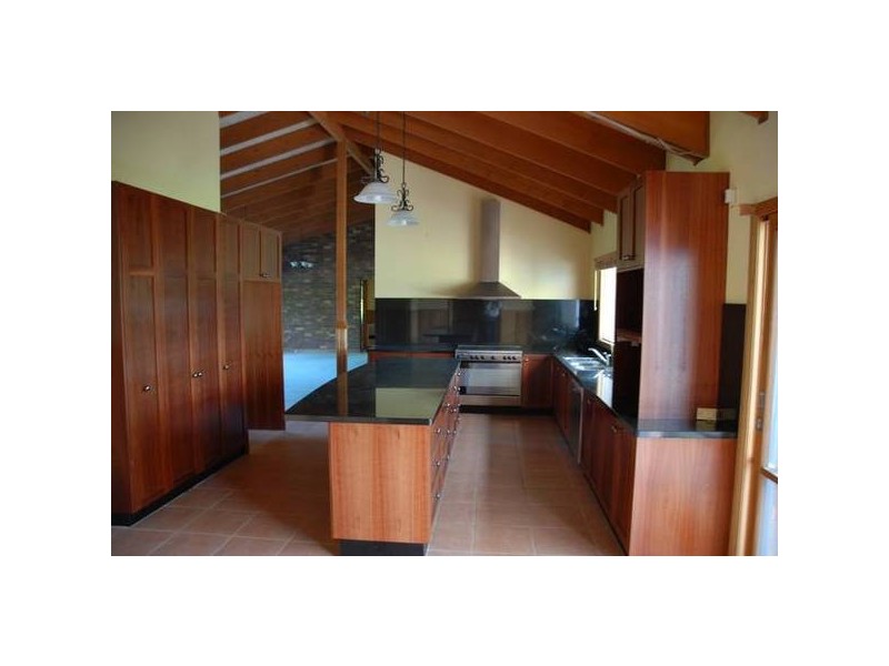 2 Hartigan Court, Rosebud VIC 3939