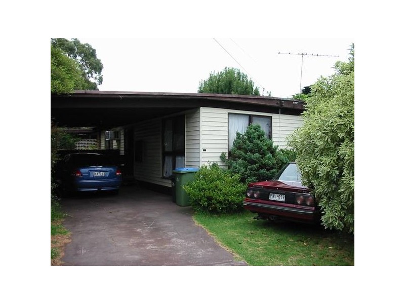 12 Martin Street, Rosebud VIC 3939