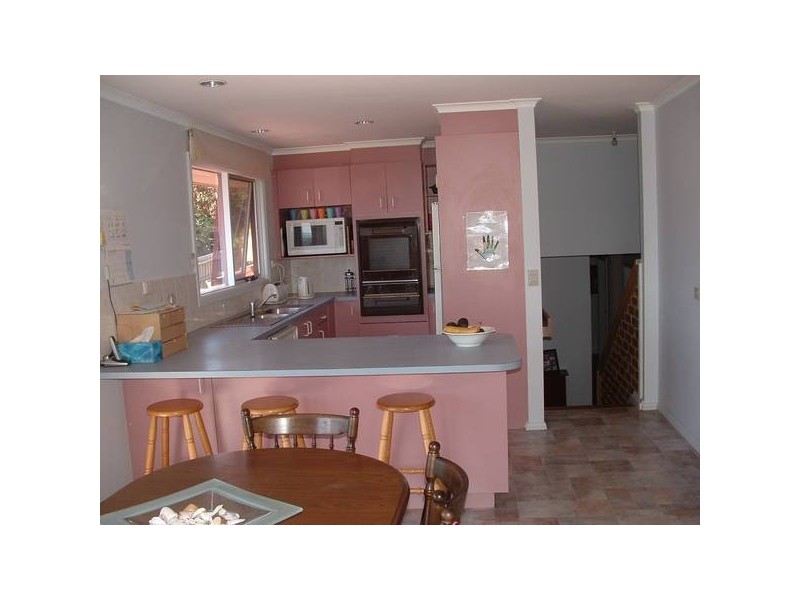 2 Crest Drive, Rosebud VIC 3939