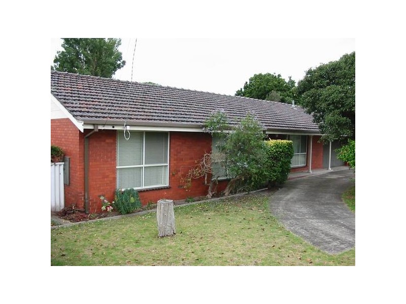 10 Koorong Avenue, Rosebud VIC 3939