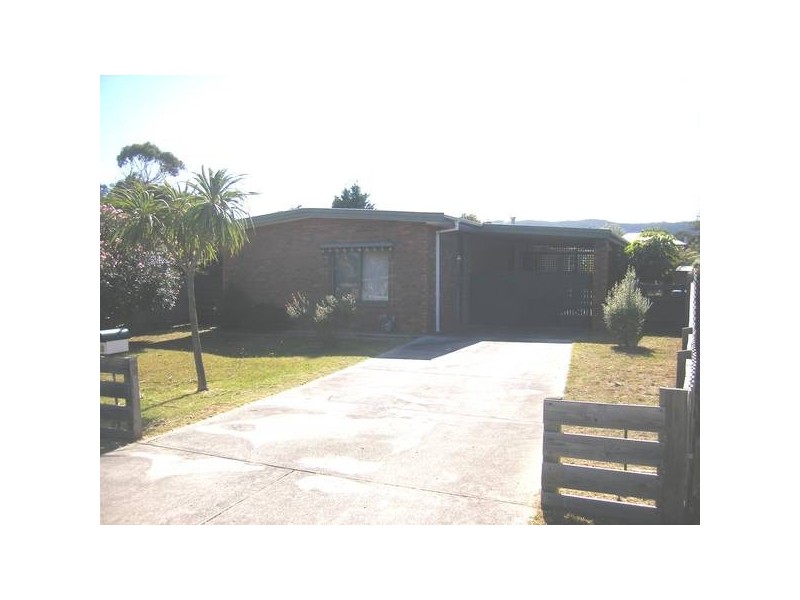 53 Potton Avenue, Rosebud VIC 3939