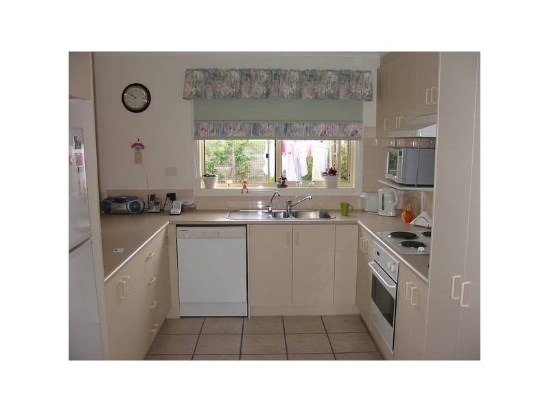 1/44 Rosemore Road, Rosebud VIC 3939