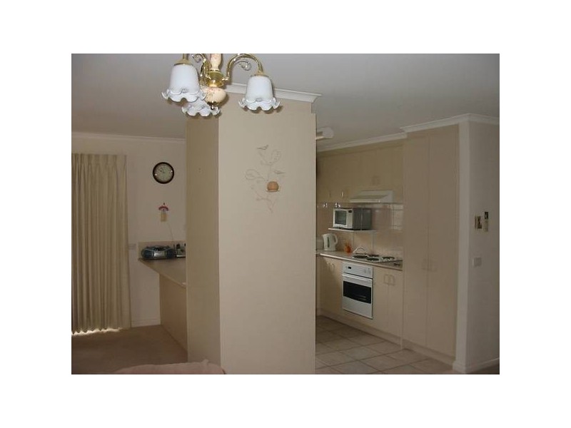 1/44 Rosemore Road, Rosebud VIC 3939