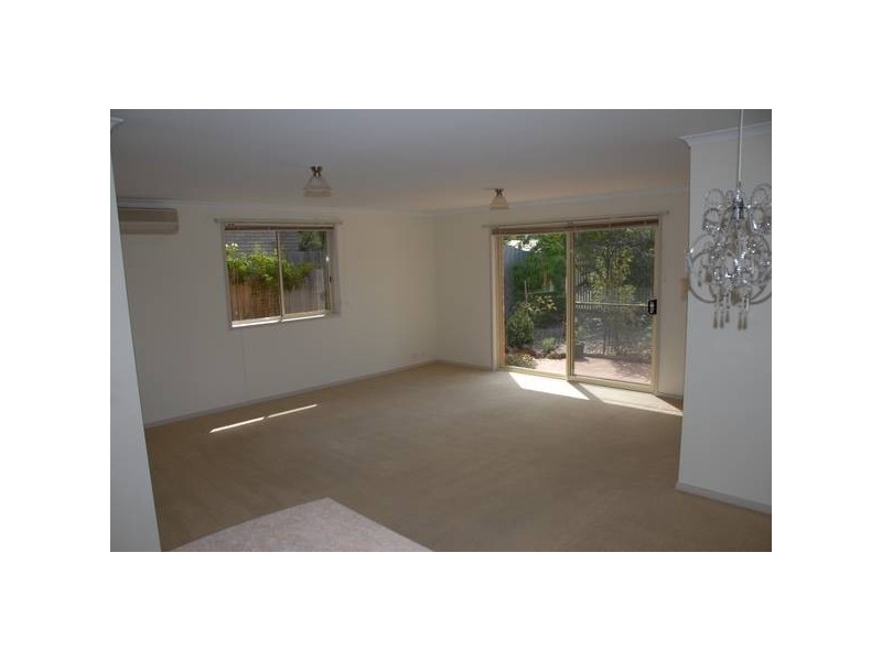 2/250 Jetty Road, Rosebud VIC 3939