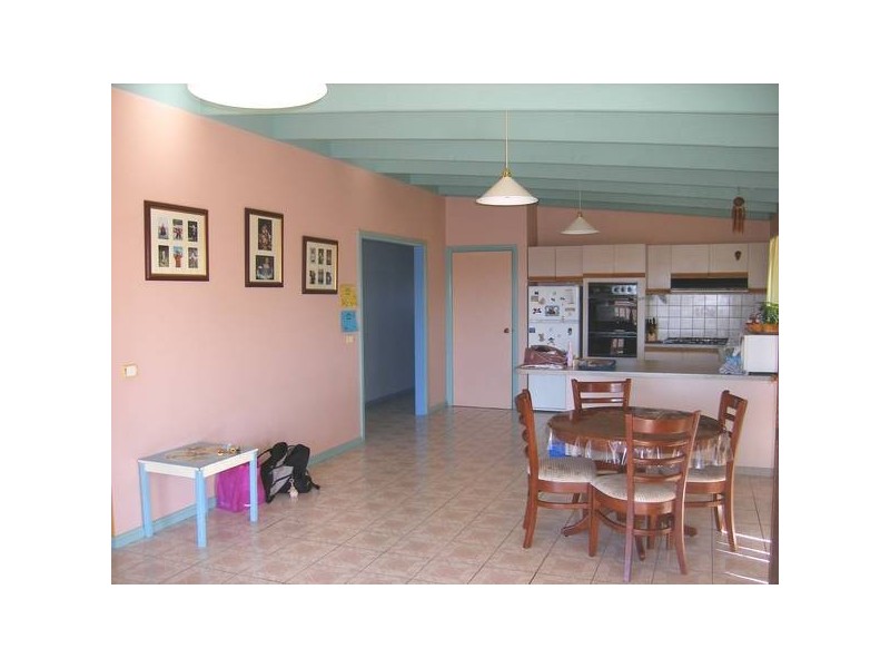 43 Tarwarri Avenue, Rosebud West VIC 3940