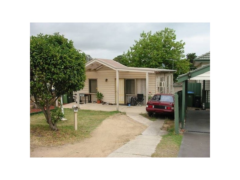 82 Second Avenue, Rosebud VIC 3939