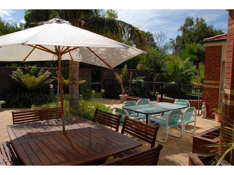 14 Hartigan Court, Rosebud VIC 3939