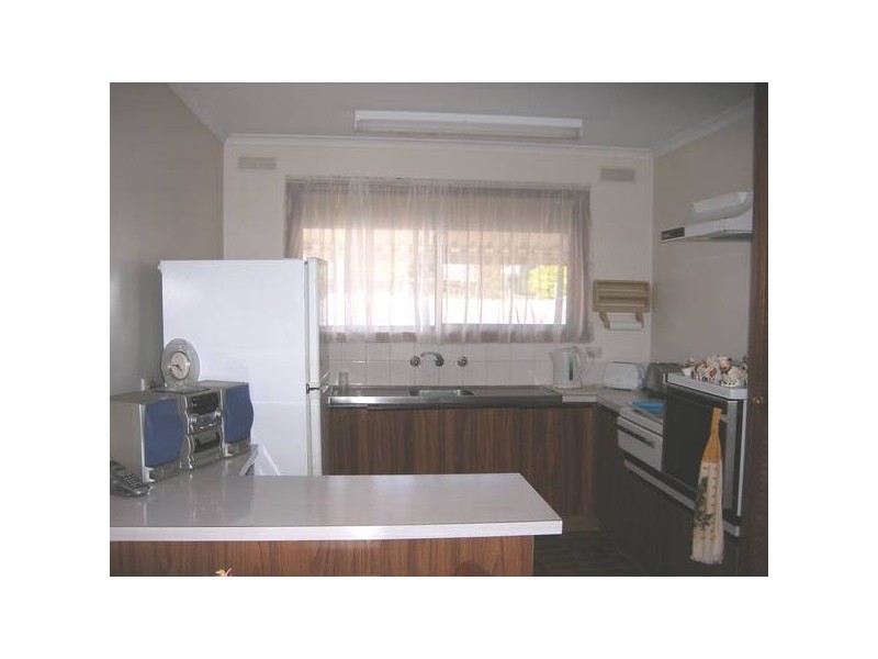 2/7 Warraburra Avenue, Rosebud VIC 3939