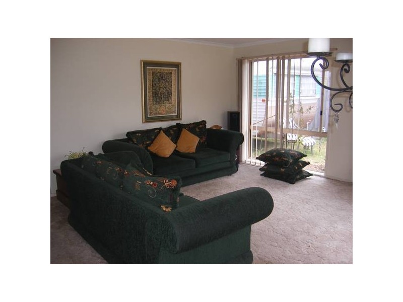 90 Ashenden Square, Rosebud VIC 3939