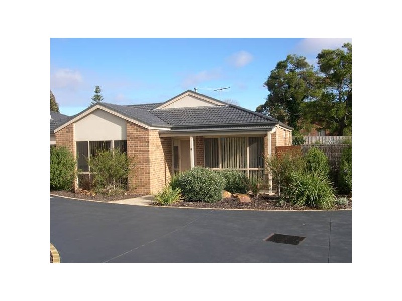 9/12-16 Vickie Court, Rosebud VIC 3939