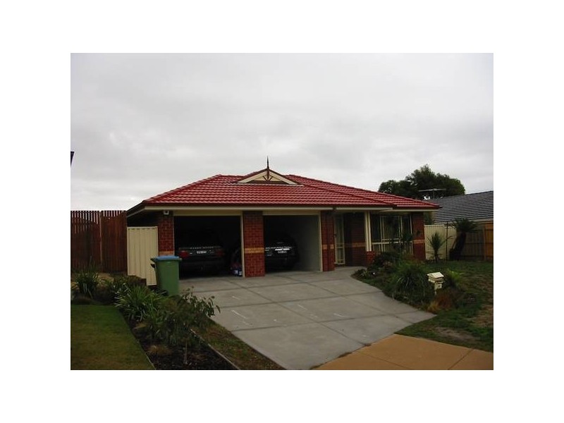 10 Lovely Meadows Court, Rosebud VIC 3939