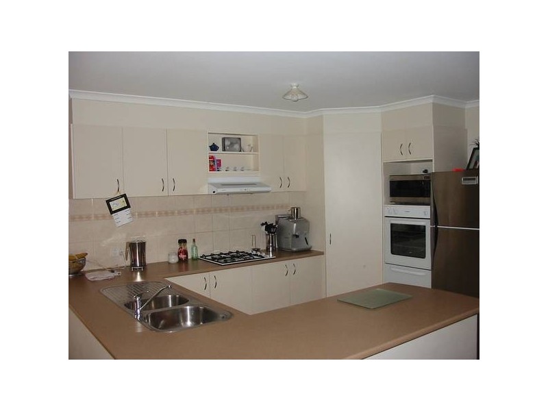 10 Lovely Meadows Court, Rosebud VIC 3939