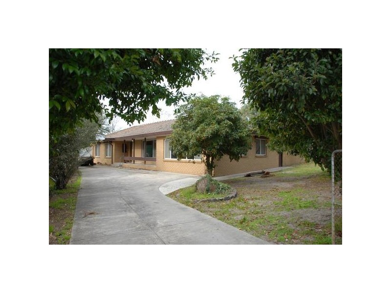 33 Leisure Way, Rosebud VIC 3939