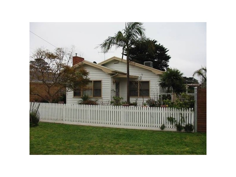 6 Paterson Street, Rosebud VIC 3939