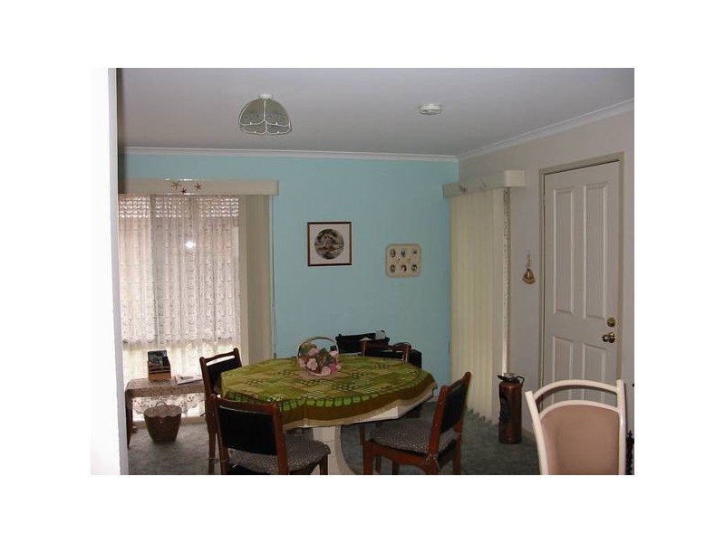 26 Whitehead Grove, Rosebud VIC 3939