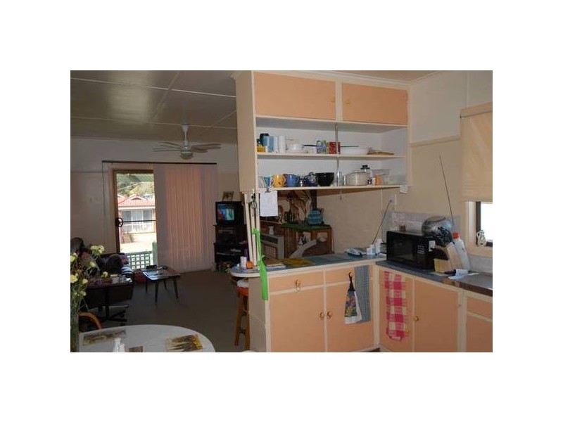 120 Ninth Avenue, Rosebud VIC 3939