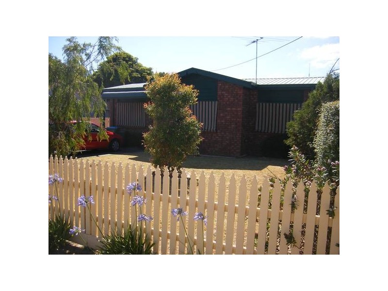 39 Leon Avenue, Rosebud VIC 3939