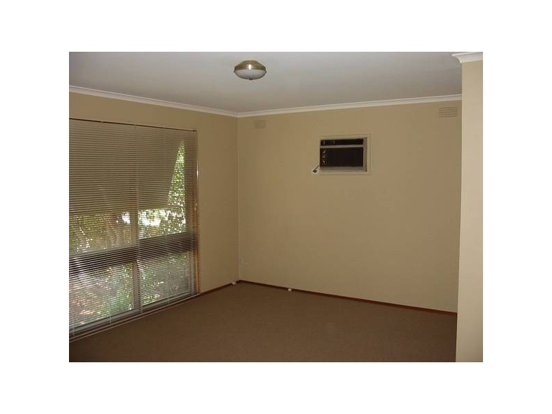 145 Ninth Avenue, Rosebud VIC 3939