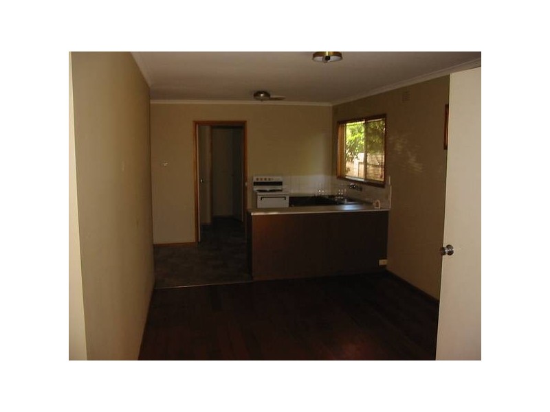 145 Ninth Avenue, Rosebud VIC 3939