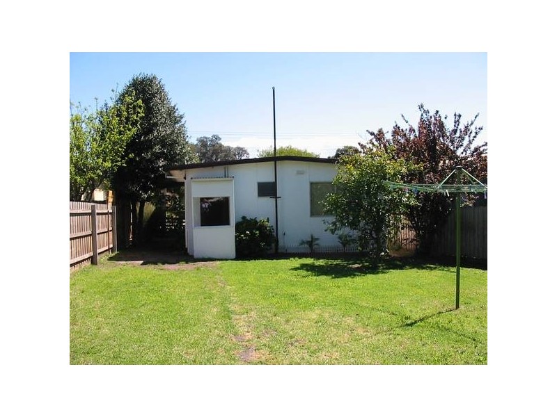 145 Ninth Avenue, Rosebud VIC 3939